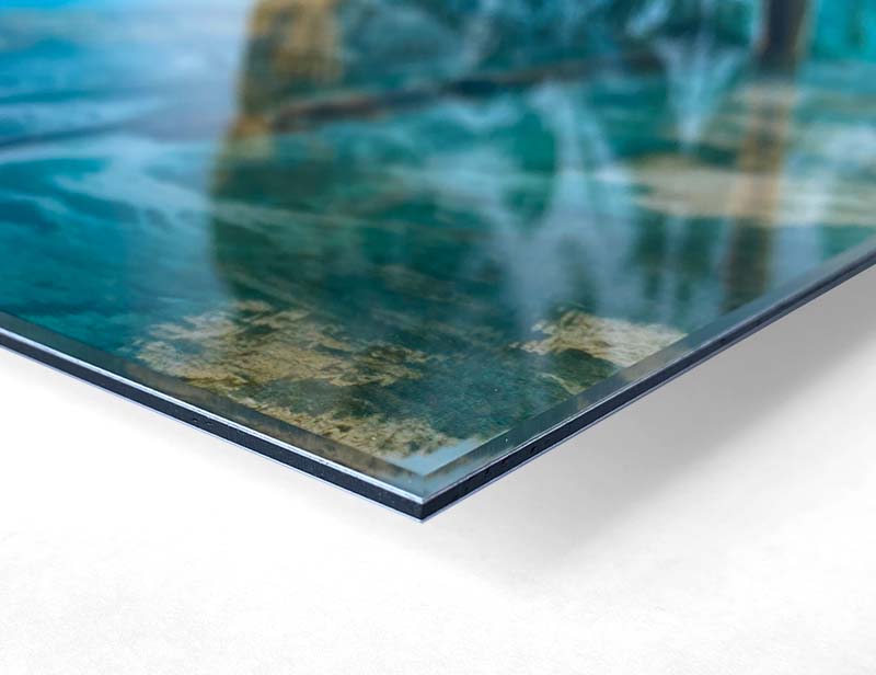 Gloss Acrylic Glass Finish